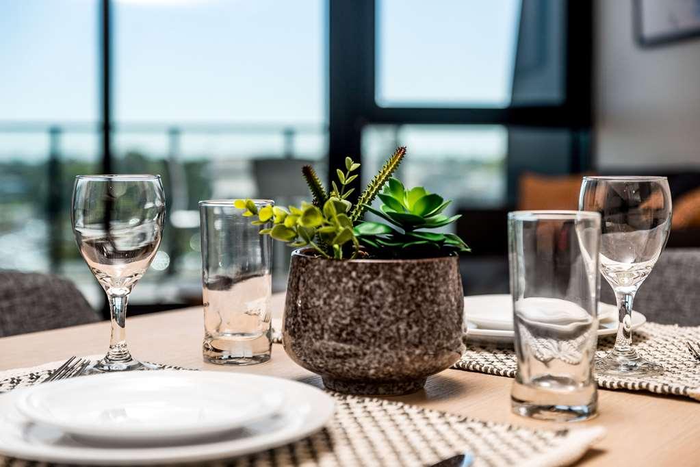 Domi Serviced Apartments Глен Уейвърли Стая снимка